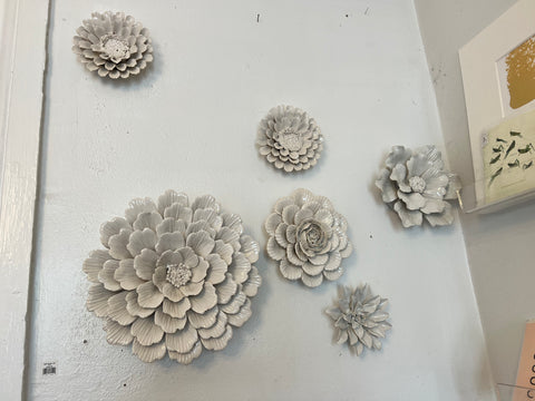 Set of 6 wall flowers